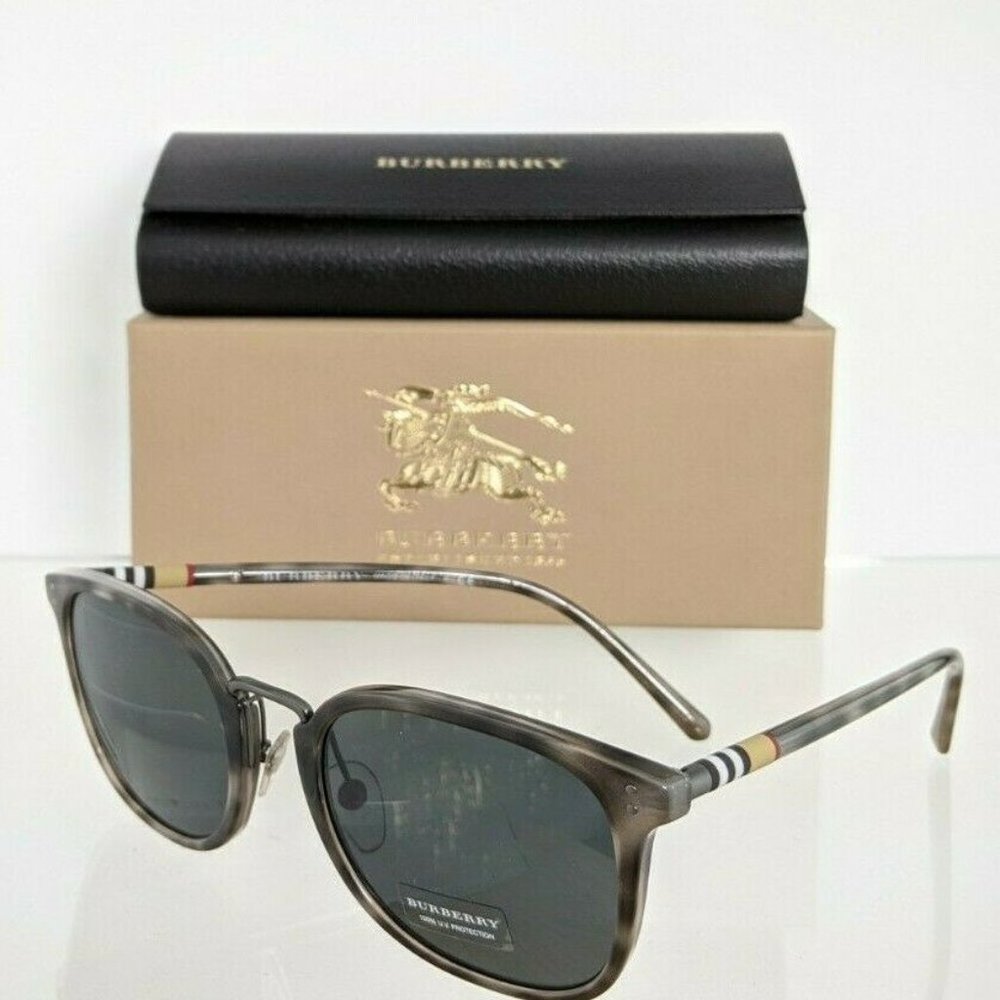 Burberry Authentic Charcoal Sunglasses NWOT